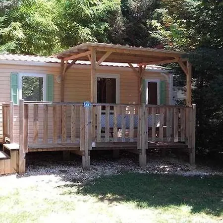 Mobil-home Confortable Avec Terrasse Pour 6 Personnes - Api-1-52-647