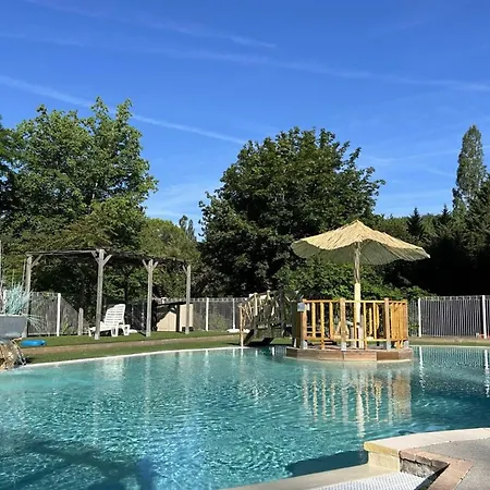 Mobil-home Confortable Avec Terrasse Pour 6 Personnes - Api-1-52-647